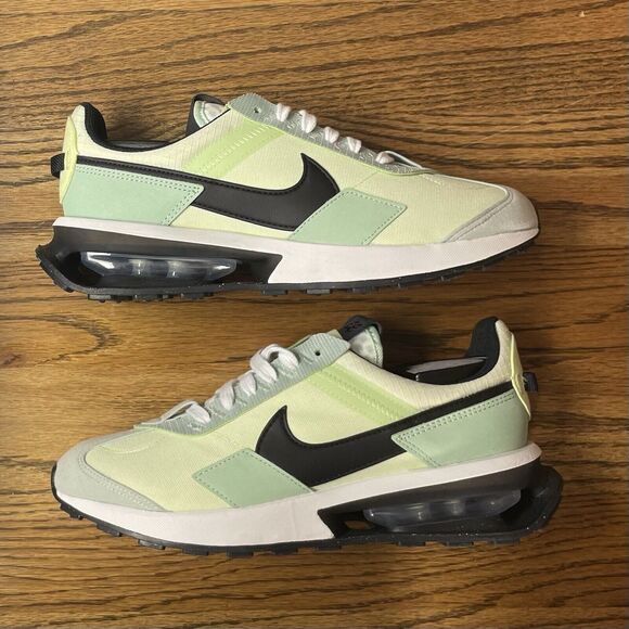 Nike Air Max Pre Day Liquid Lime Green Black Women's Size 9 NEW Shoes Athletic - Picture 2 of 7